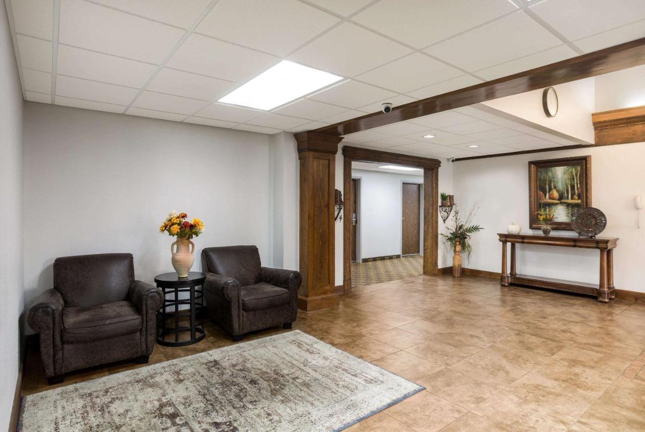 Hotel Quality & Monterey, Tn - Crossville, Tn 2*
