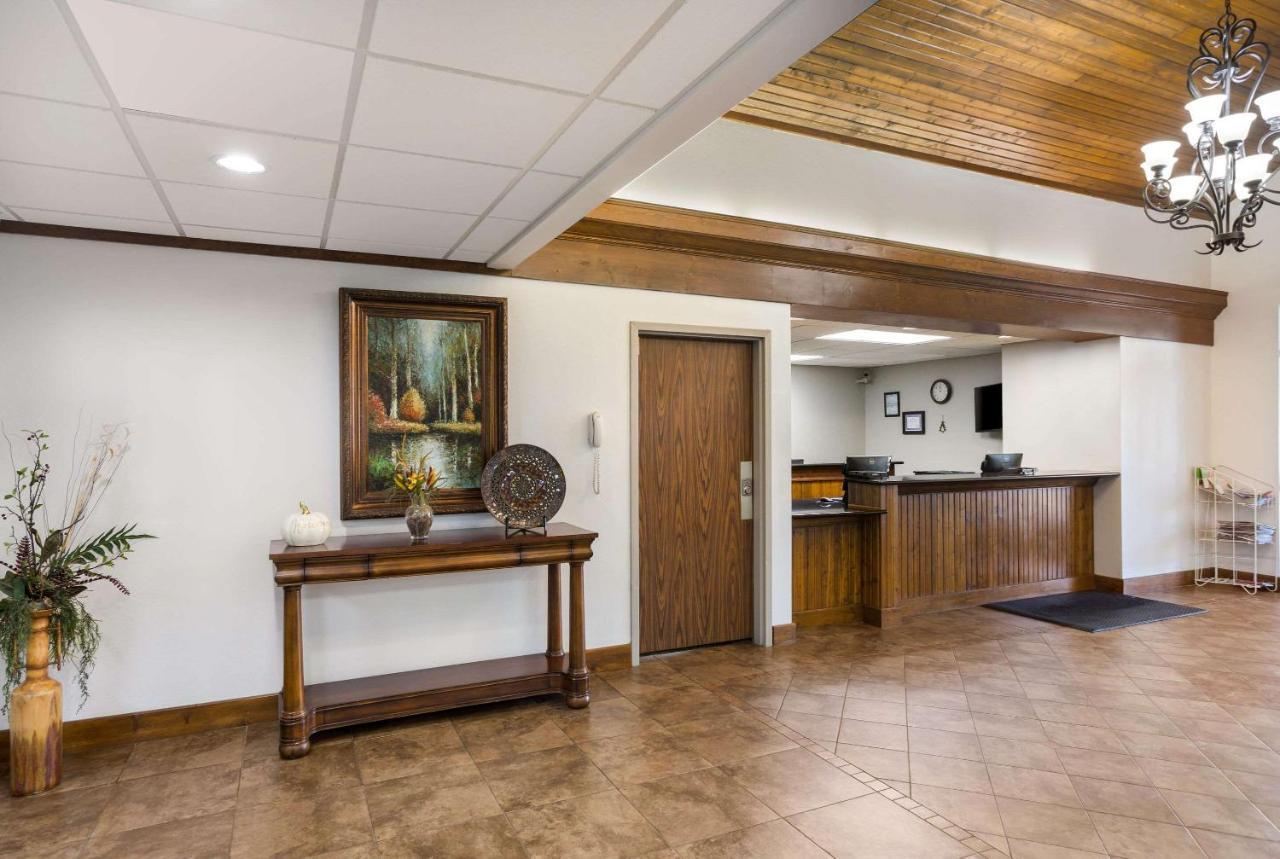 Quality & Monterey, Tn - Crossville, Tn Hotel 2*