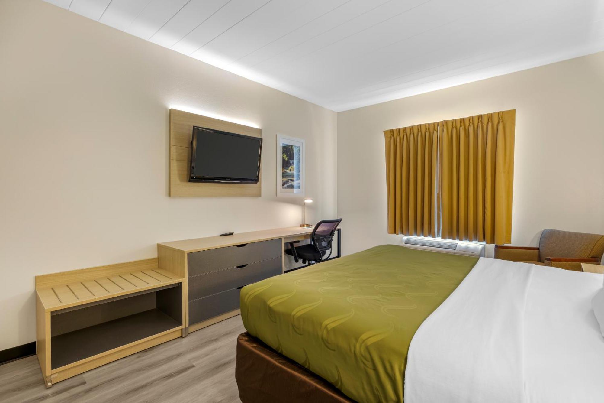 Quality & Monterey, Tn - Crossville, Tn Hotel