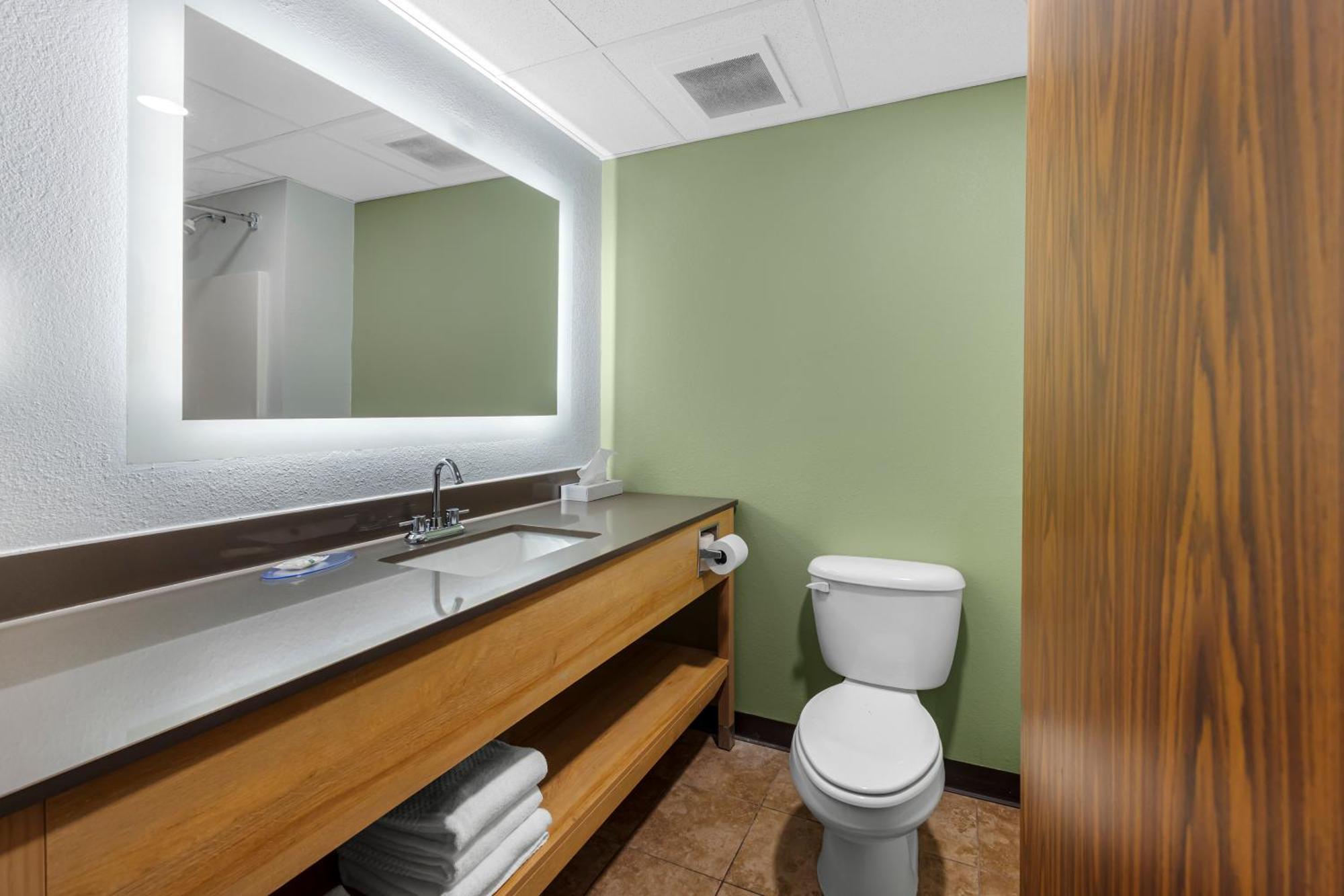 Hotel Quality & Monterey, Tn - Crossville, Tn 2*